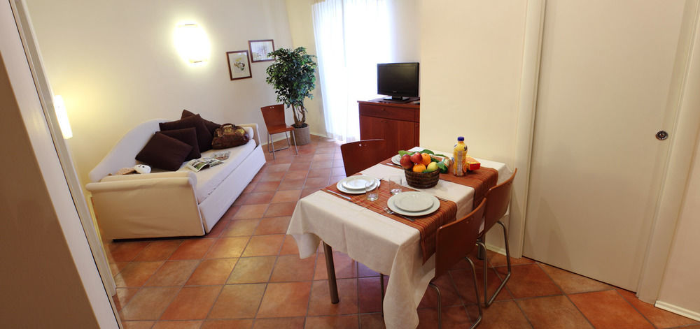 Residence Villa Firenze Alassio Dış mekan fotoğraf